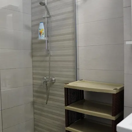 Luxury 1br Near Hanul Drumetului * Bukarest