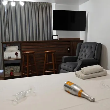 Luxury 1br Near Hanul Drumetului Apartamento *