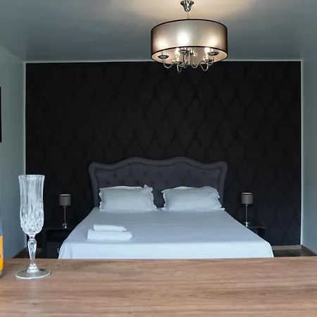 Luxury 1br Near Hanul Drumetului Apartamento