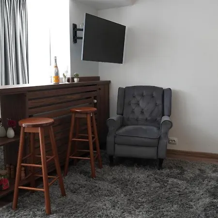 Luxury 1br Near Hanul Drumetului Bucarest